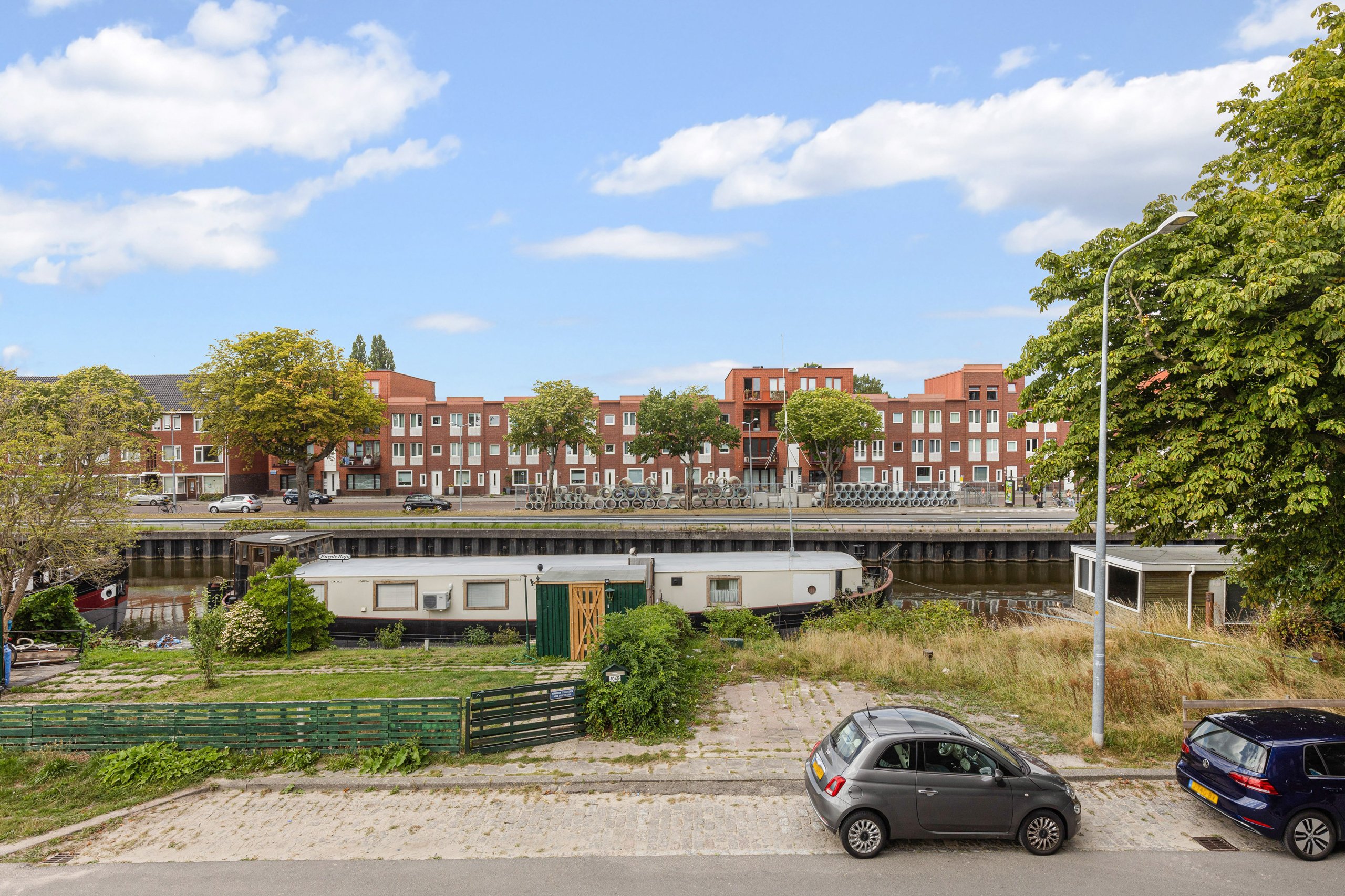 free-sector-houses for rent on Oosterhamrikkade 1197